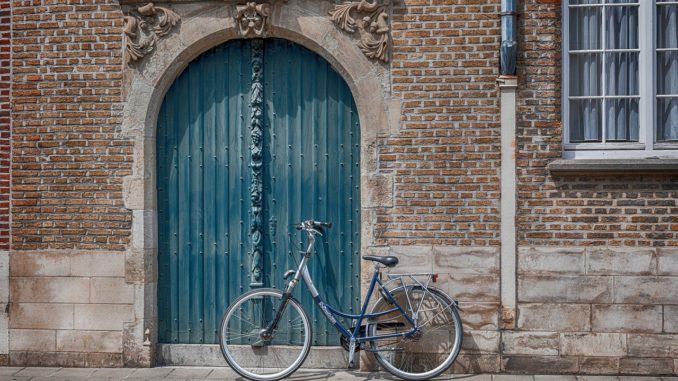bicycle, wall, brick-4426751 bicycle, wall, brick